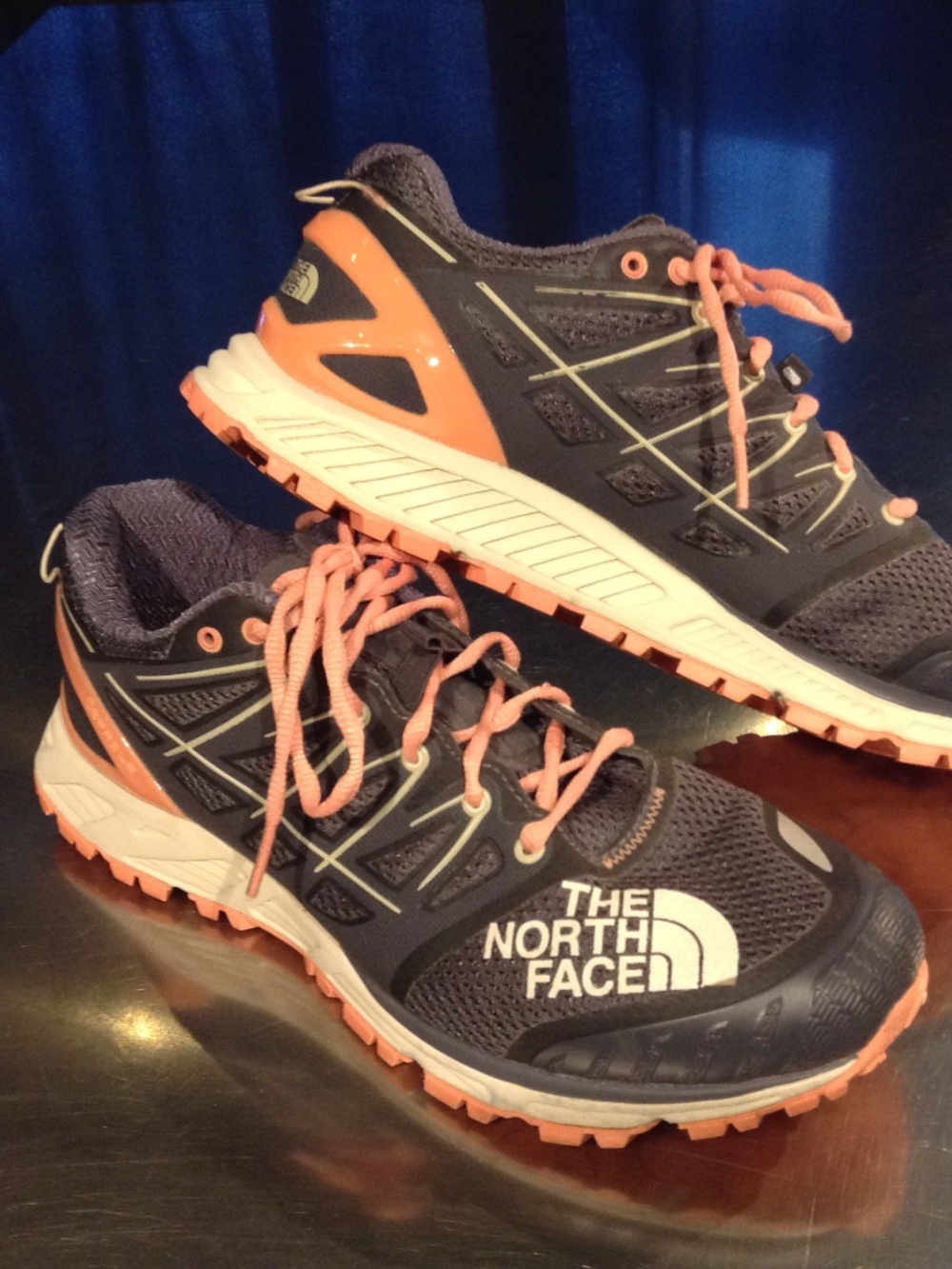 The North Face Ultra Endurance 2 Women's 11 Trail Running Shoes Grey & Pink VGC